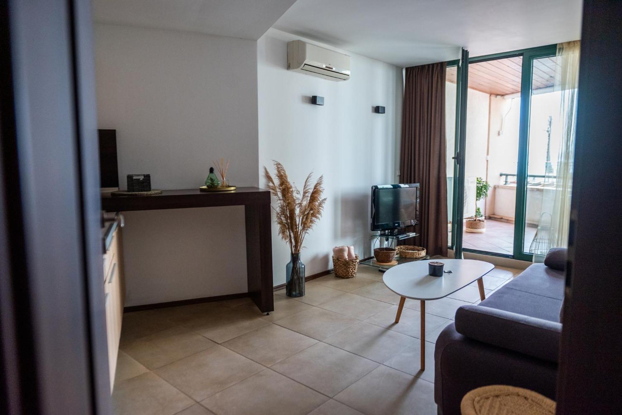 Marina Balchik Apartment ภายนอก รูปภาพ